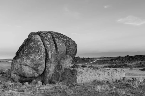 Grayscale Shot Big Stone Field Caceres Spain — Stock Photo, Image