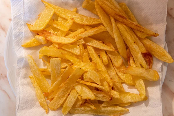 Närbild Potatis Pommes Frites Vit Pappershandduk — Stockfoto