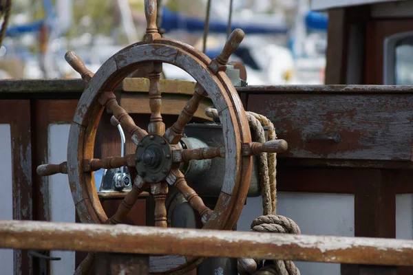 Closeup Vintage Ship Steering Wheel — Stock Photo, Image