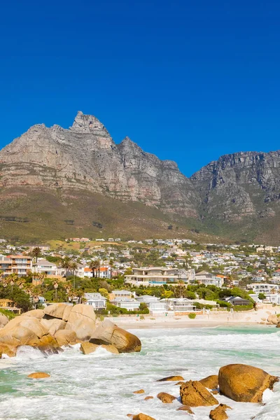 Вертикальный Снимок Портового Города Кейптауна Голубым Небом Южной Африке — стоковое фото