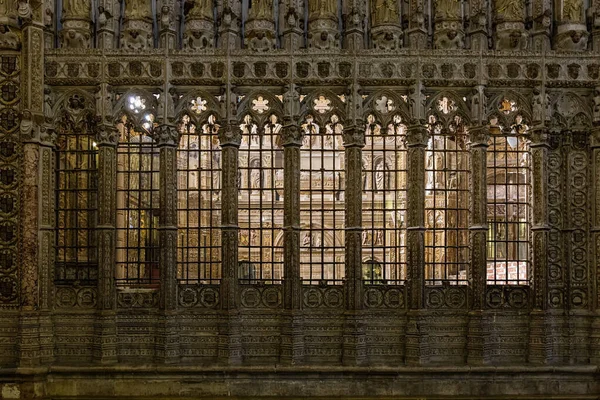 Primer Plano Las Ventanas Interiores Catedral Toledo España — Foto de Stock