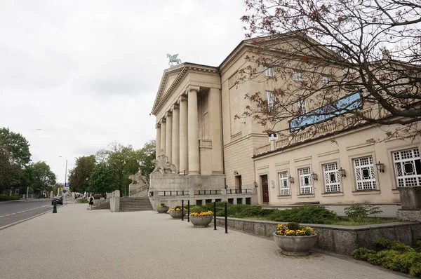 Poznan Poland Mayıs 2017 Şehir Merkezindeki Grand Theater Binasının Girişi — Stok fotoğraf
