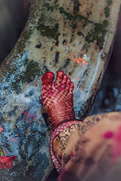 Vertical Shot Female Foot Covered Henna — Stock Photo, Image