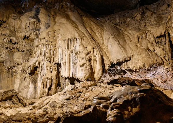 Interno Antica Grotta Rocciosa Storica — Foto Stock