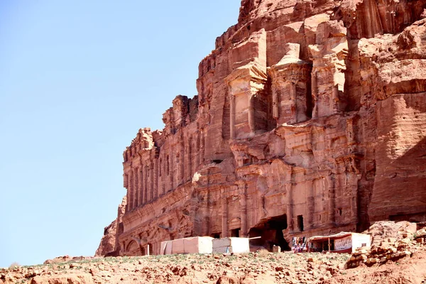 太陽の下で古代建築のクローズアップショット — ストック写真