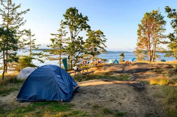 Ruckle Provincial Park Surrounded Tents Sea Sunlight Salt Spring Island — Stock Photo, Image