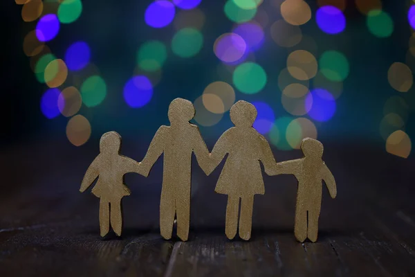 Selective Focus Shot Plywood Figures Family Holding Hands Wooden Table — Stock Photo, Image