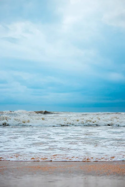 Een Prachtig Shot Van Oceaan Strand — Stockfoto