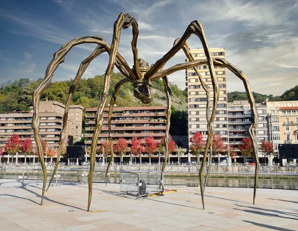 Escultura Araña Gigante Junto Bilbao Museo Guggenheim —  Fotos de Stock