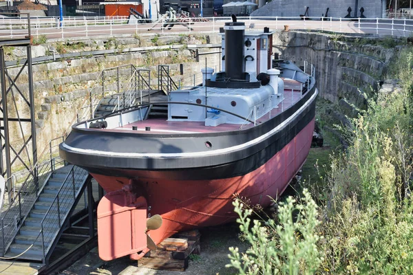 Bateau Pêche Dans Cale Sèche Musée Maritime Bilbao — Photo