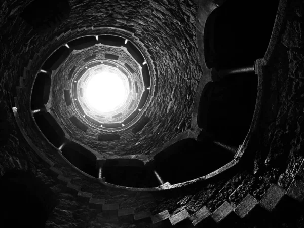 Low Angle Shot Masons Initiation Well Quinta Regaleira Sintra Portugal — Stock Photo, Image