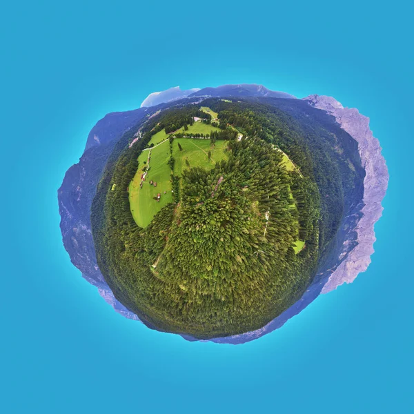 Сферический 360 Вид Деревьев Полей Альпах — стоковое фото