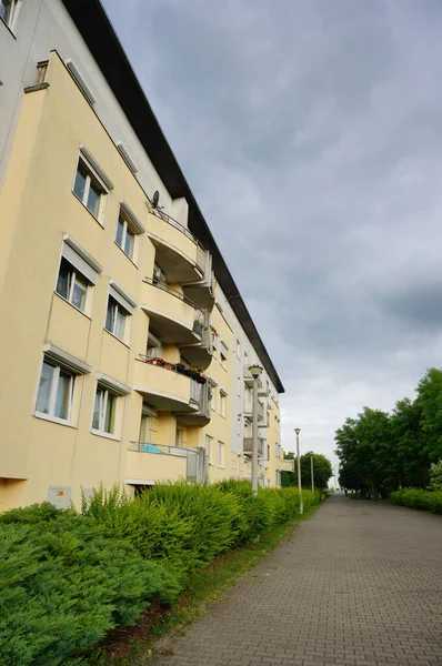 Poznan Polonia Junio 2017 Edificio Apartamentos Con Balcones Distrito Stare —  Fotos de Stock