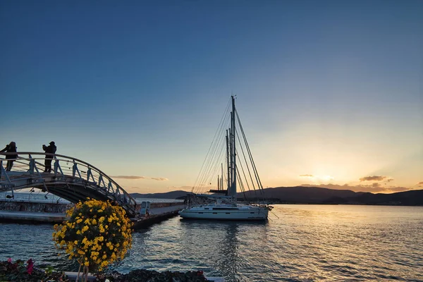 Υπέροχο Ηλιοβασίλεμα Στο Λιμάνι Του Βόλου Βόλος Είναι Ένα Παραθαλάσσιο — Φωτογραφία Αρχείου
