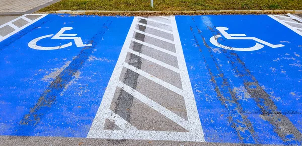 Tiro Ângulo Alto Duas Áreas Estacionamento Para Deficientes — Fotografia de Stock