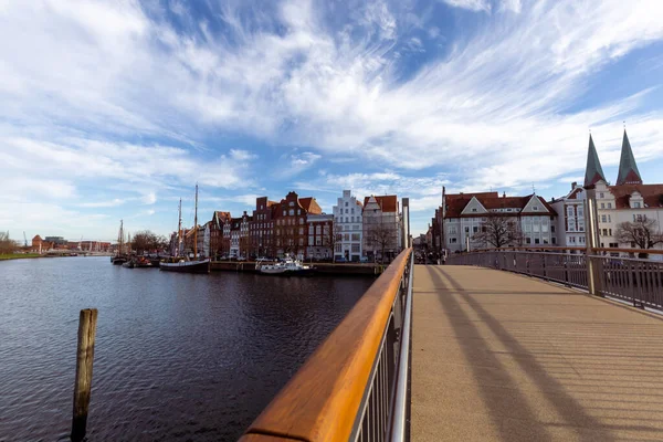 Hermoso Paisaje Urbano Con Edificios Centro Ciudad Lubeck Junto Mar —  Fotos de Stock