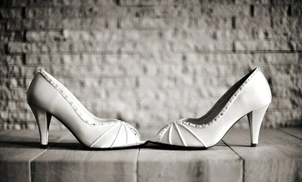 Une Paire Belles Chaussures Blanches Talons Hauts — Photo