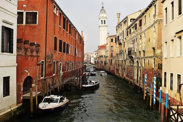 Venice Olaszország Február 2016 Egy Tipikus Velencei Csatorna Velencei Építészet — Stock Fotó