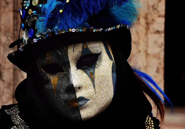 Italia Feb 2016 Una Persona Costume Carnevale Venezia Indossa Cappello — Foto Stock