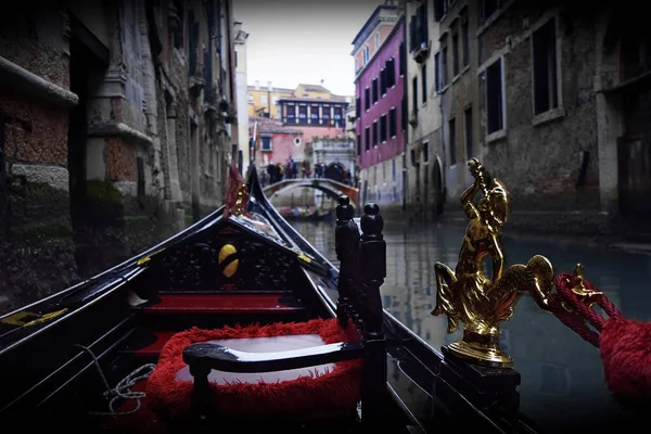 Venice Olaszország Február 2016 Lövöldözés Egy Gondola Hajó Utazás Utcákon — Stock Fotó