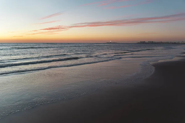 Cenário Espetacular Pôr Sol Uma Praia Cádiz Espanha — Fotografia de Stock