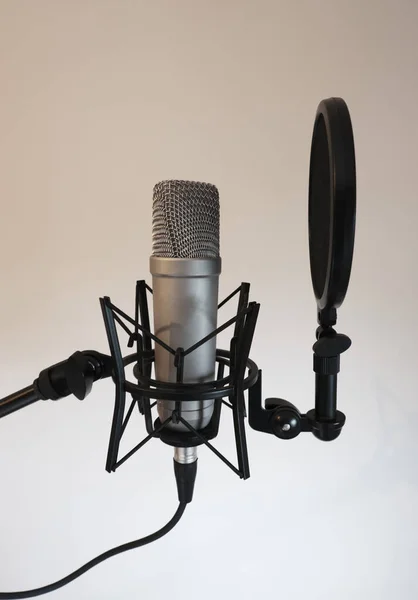 Fechamento Vertical Microfone Estúdio — Fotografia de Stock