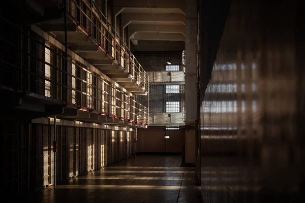 Het Interieur Van Legendarische Alcatraz Gevangenis Een Eiland Buurt Van — Stockfoto