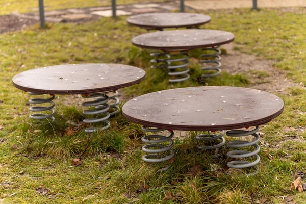 Gros Plan Équipement Exercice Pour Les Enfants Sur Aire Jeux — Photo