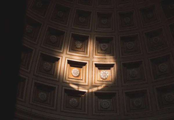 Soleil Traverse Panthéon Rome — Photo