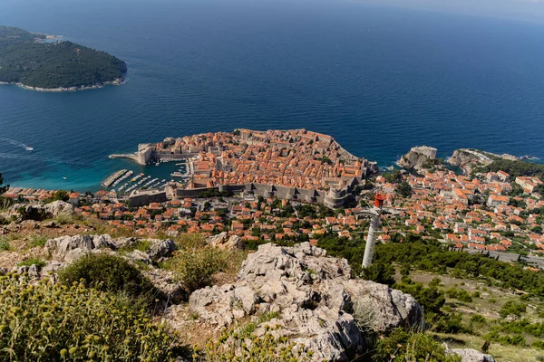Tiro Alto Ângulo Dubrovnik Croácia Com Mar Fundo — Fotografia de Stock