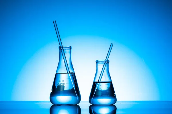 Two Conical Flasks Glass Mixing Tubes Lab — Stock Photo, Image