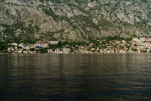 Όμορφη Θέα Του Κόλπου Και Της Παλιάς Πόλης Του Κοτόρ — Φωτογραφία Αρχείου