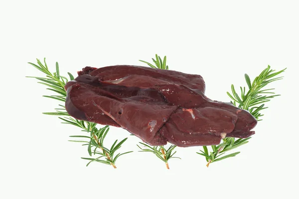 Nahaufnahme Von Rinderleberscheiben Mit Aromen Auf Isoliertem Hintergrund — Stockfoto