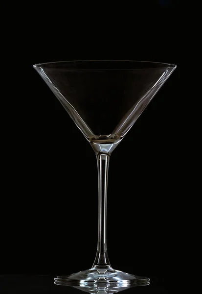 Vertikal Bild Cocktail Glas Isolerad Svart Bakgrund — Stockfoto