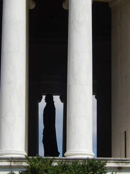 Silueta Sochy Thomase Jeffersona Uvnitř Památníku Washingtonu — Stock fotografie