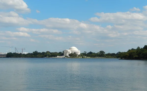 Het Thomas Jefferson Memorial Het Getijdenbekken Washington Verenigde Staten — Stockfoto