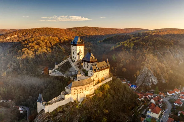 Karlstejn Beroun Czeska Republika Lis 2019 Oszałamiający Widok Lotu Ptaka — Zdjęcie stockowe