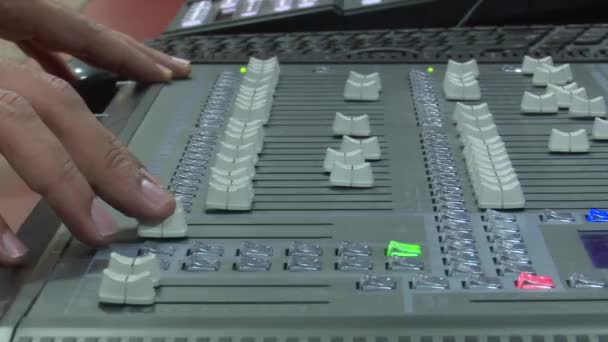 Established Shot Lighting Engineer Using Lighting Mixer Console Light Console — Stockvideo