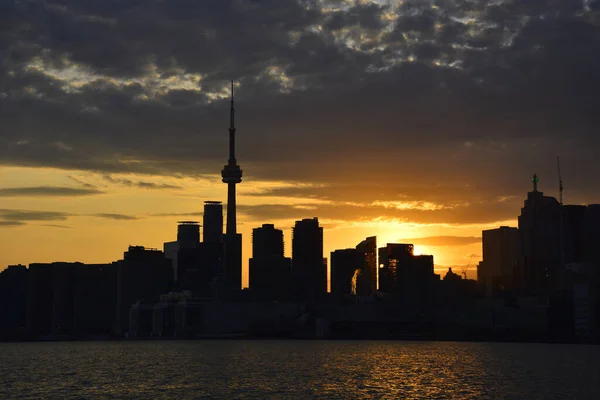 Silueta Krásného Panoramatu Města Toronta Kanada Zachycena Při Západu Slunce — Stock fotografie