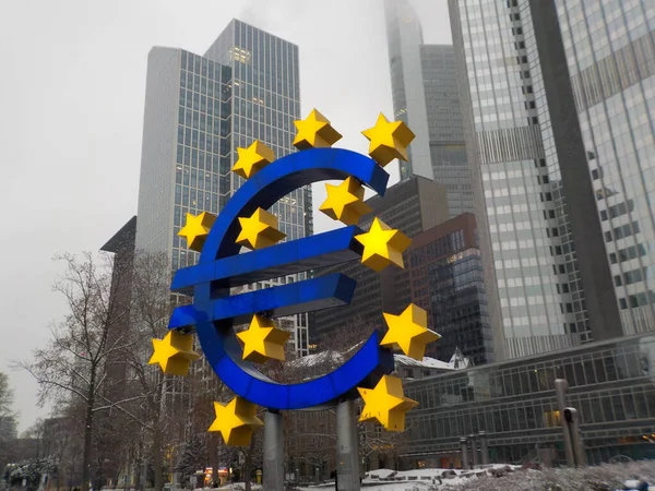 Frankfurt Januar 2021 Das Euro Denkmal Vor Der Ehemaligen Europäischen — Stockfoto