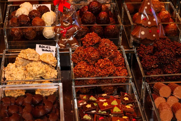Diferentes Tipos Chocolates Mercado Boqueria Barcelona Espanha — Fotografia de Stock
