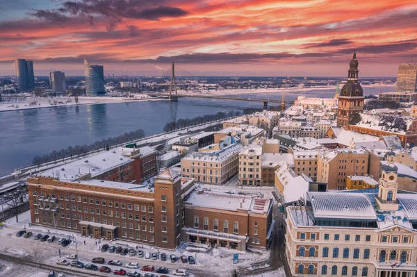 Flygfoto Över Riga Och Floden Daugava Vid Solnedgången Vintern — Stockfoto