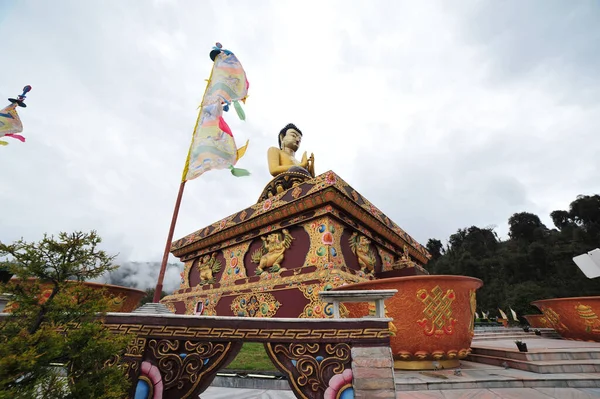 Low Angle Shot Buddha Statue Tathagata Tsal Park Located Sikkim — Stock Photo, Image