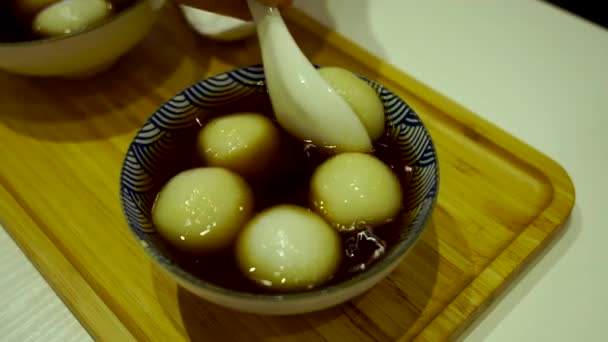 Cerca Vista Deliciosa Comida Asiática — Vídeos de Stock