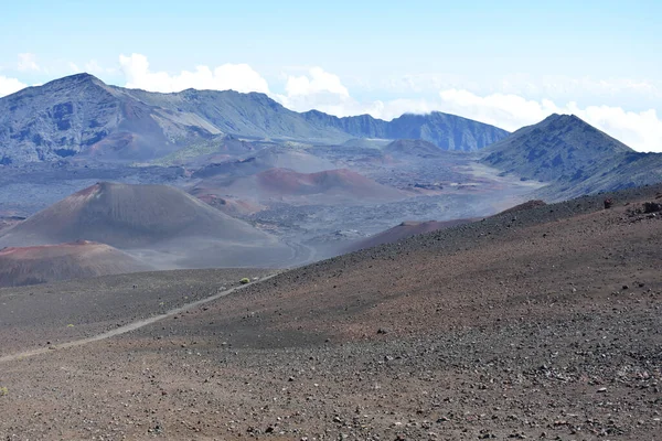 Malowniczy Krajobraz Masywnego Wulkanu Tarcz Parku Narodowym Haleakala Wyspie Maui — Zdjęcie stockowe