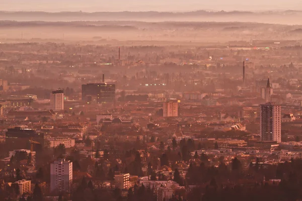 Industriell Smog Och Damm Stadsområden Fotograferad Graz Österrike — Stockfoto