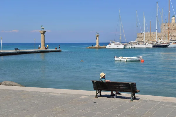 Rhodes Greece Apr 2020 Famous Mandraki Harbour Rhodes Colossus Rhodes — Foto Stock