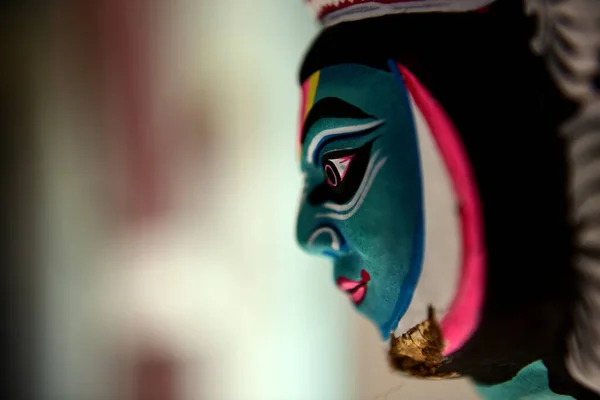 Selective Focus Shot Colorful Decorative Mask — 图库照片