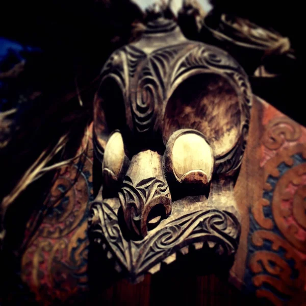 Rotorua Nuova Zelanda 2016 Spaventoso Guerriero Legno Maori Maschera Artigianale — Foto Stock