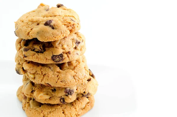 オーブンフレッシュホームメイドチョコレートチップとくるみクッキー — ストック写真